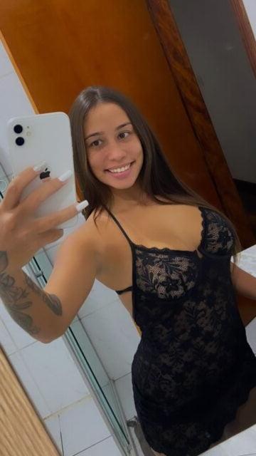 Lívia Castro 3