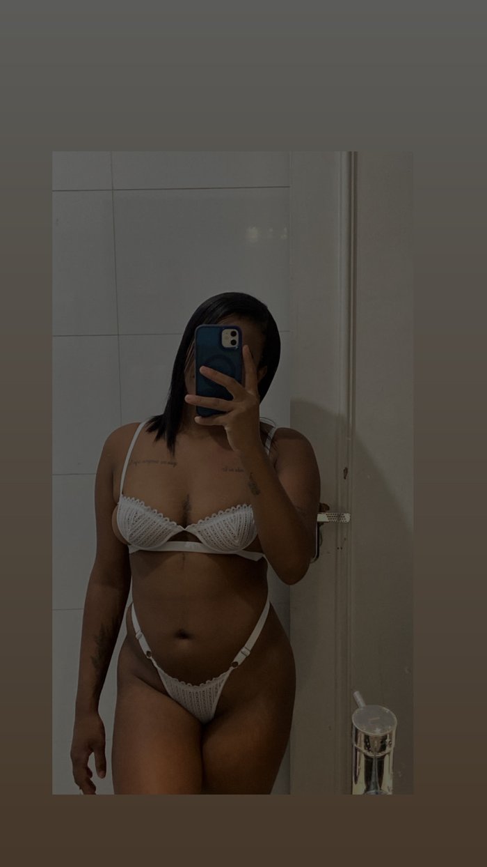 Vanessa Lara 3